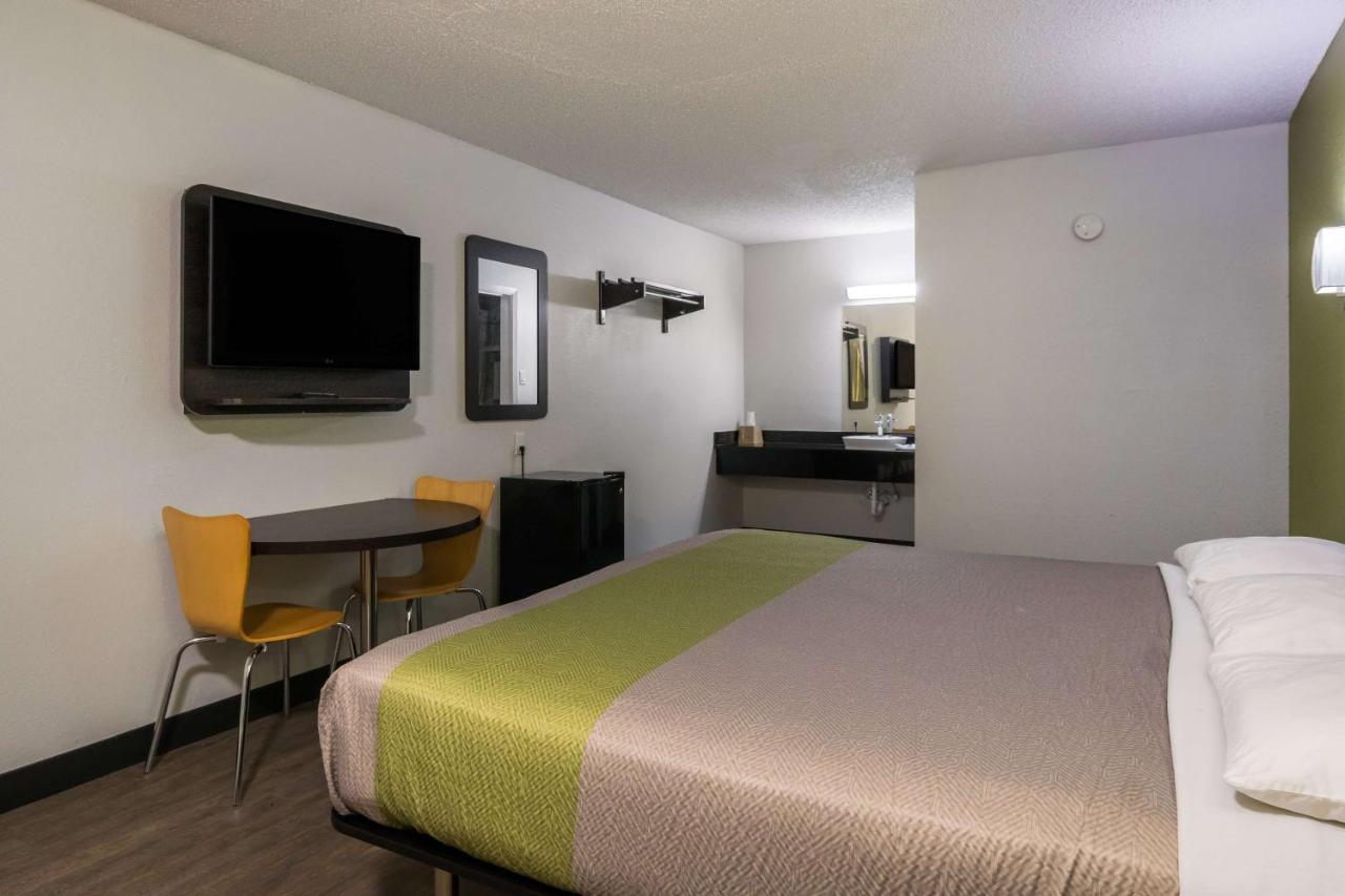 Motel 6 Irving - Loop 12 외부 사진