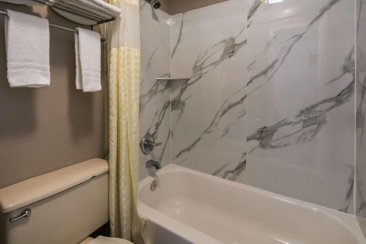 Motel 6 Irving - Loop 12 외부 사진