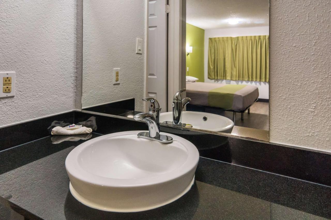 Motel 6 Irving - Loop 12 외부 사진